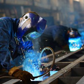 pac-metal-fabrication-worker pac-metal-fabrication-worker